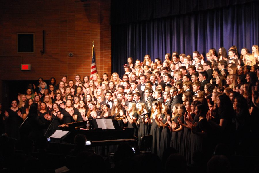 Winter+choral+concert+is+a+smash