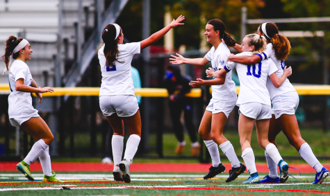 Girls varsity soccer tops Westfield with a stunning last minute goal
