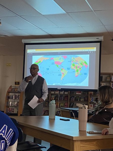 Navigation to Story: The Lasting Legacy of Malcolm E. Nettingham: Malcolm V. Nettingham Discusses his Father’s Legacy at History Club Meeting