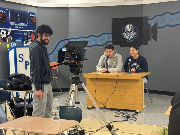 Navigation to Story: Lights, Camera, Action: A Glimpse Behind the Scenes of SPFHS’ Raider News